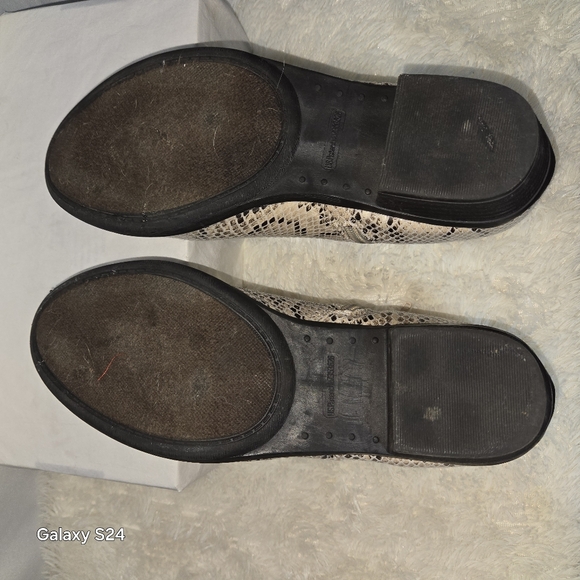 ANNELEISE SNAKE PATTERN  ANKLE BOOTIES SIZE  9M - Picture 6 of 12